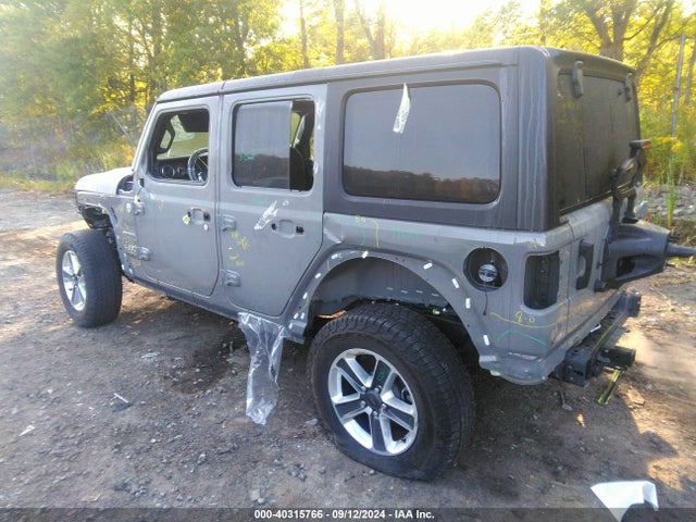 1C4HJXEN8NW148396 Jeep Wrangler Unlimited Sahara 4x4