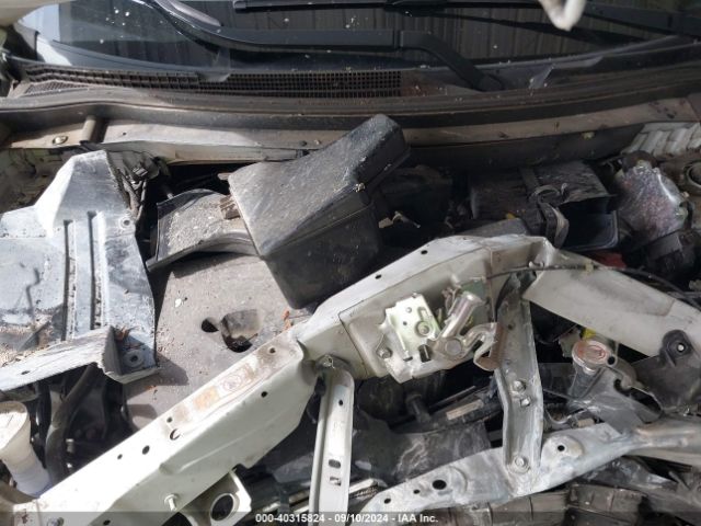 JA4AD2A35HZ067045 Mitsubishi Outlander Es
