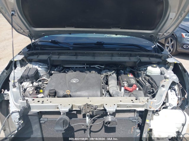 Toyota Highlander Xle 2021 5TDGZRBH5MS525716 Image 10