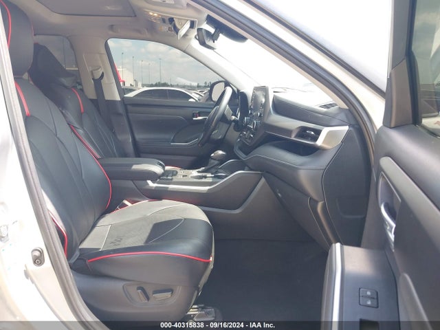 Toyota Highlander Xle 2021 5TDGZRBH5MS525716 Image 5
