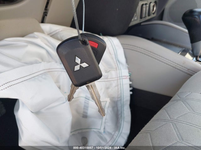2020 MITSUBISHI OUTLANDER SPORT JA4AP3AU3LU006112 Photo 10