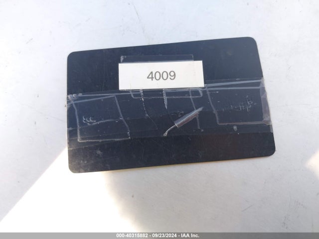 2022 TESLA MODEL Y 7SAYGAEE9NF464456 Photo 10