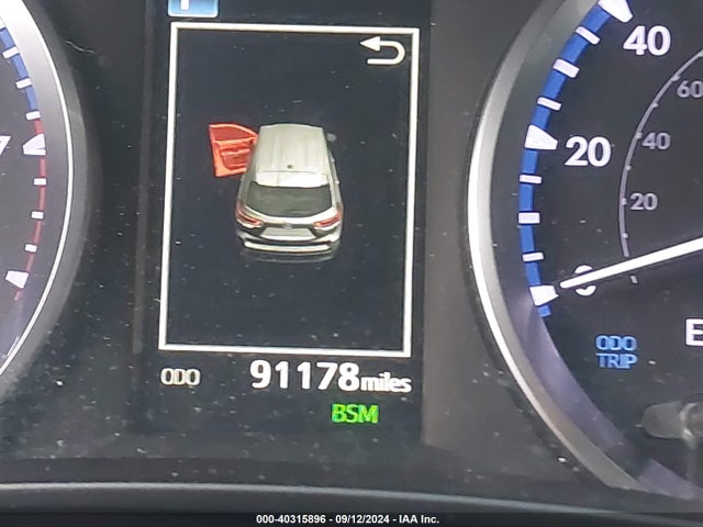 Toyota Highlander Le Plus 2019 5TDZZRFH4KS324809 Image 7
