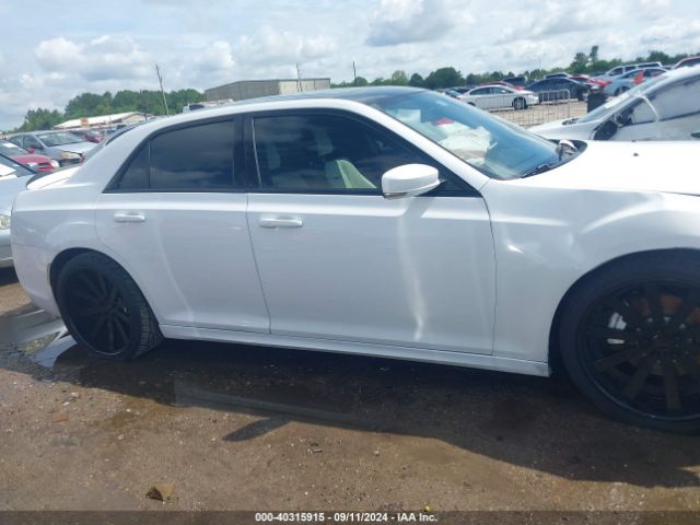 2C3CCAGG7FH876313 Chrysler 300 300s