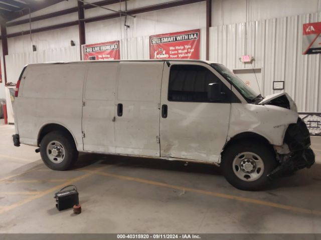 1GCWGFCF2F1114383 Chevrolet Express 2500 Work Van
