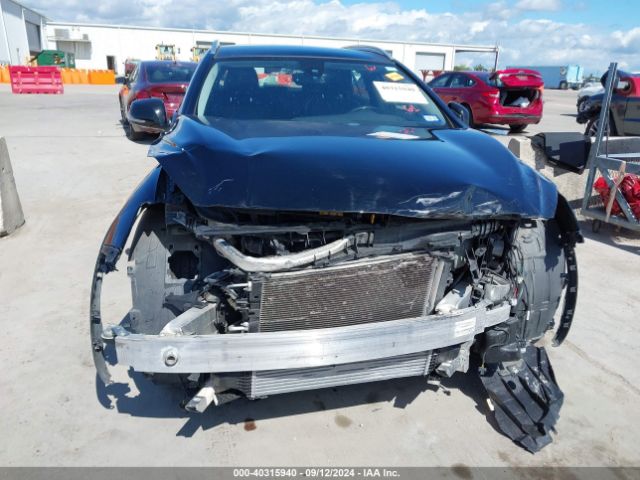 SJKCH5CP5HA031260 Infiniti Qx30 Premium
