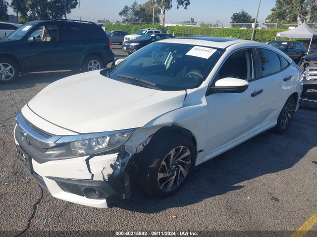 Honda CIVIC EX 2017 2HGFC2F86HH506628 Image 2
