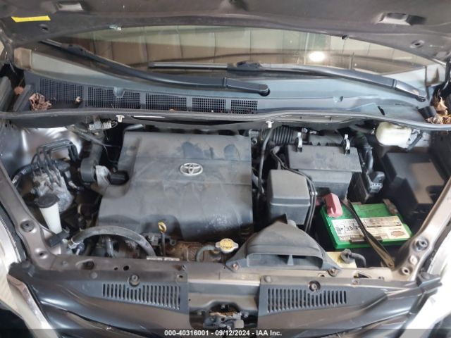 5TDKK3DC1ES499517 Toyota Sienna Le V6 8 Passenger