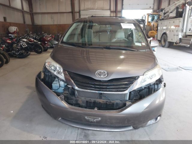 5TDKK3DC1ES499517 Toyota Sienna Le V6 8 Passenger