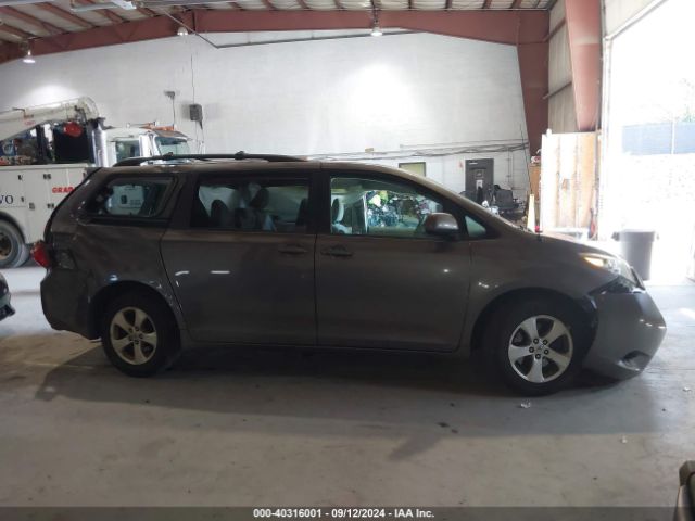 5TDKK3DC1ES499517 Toyota Sienna Le V6 8 Passenger