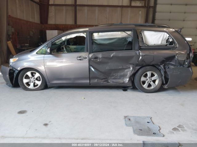 5TDKK3DC1ES499517 Toyota Sienna Le V6 8 Passenger