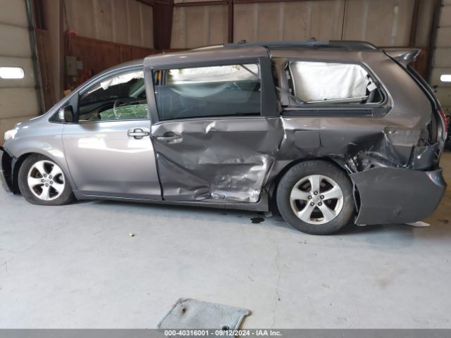 5TDKK3DC1ES499517 Toyota Sienna Le V6 8 Passenger