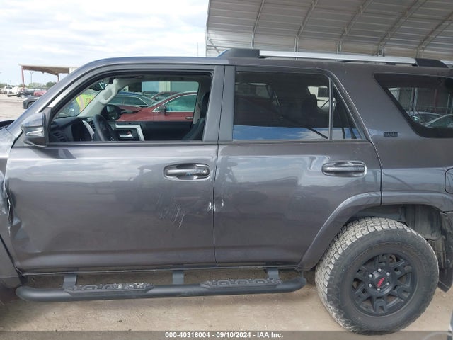 Toyota 4runner Sr5 Premium 2022 JTENU5JR6N6076617 Image 13