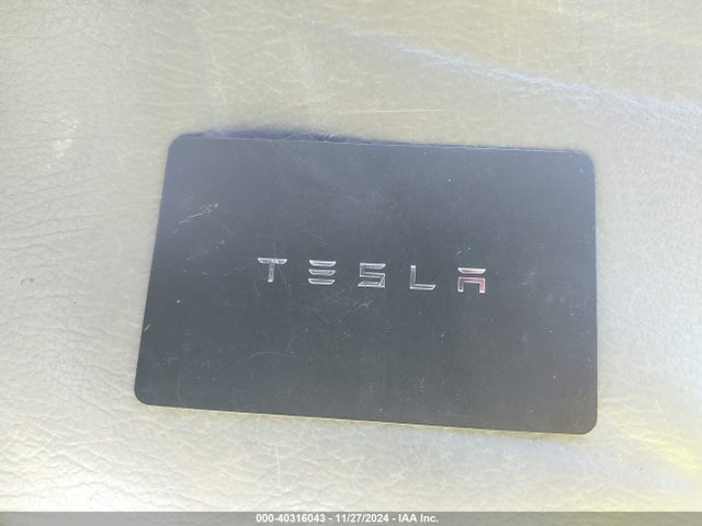 2019 TESLA MODEL 3 5YJ3E1EA5KF486640 Photo 10