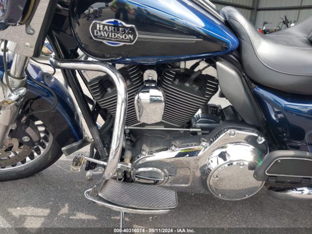 2012 HARLEY-DAVIDSON FLHTCU 1HD1FCM10CB632527 Photo 9