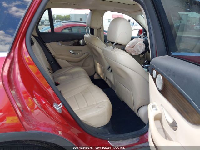 WDC0G4JB7GF015731 Mercedes-Benz GLC 300