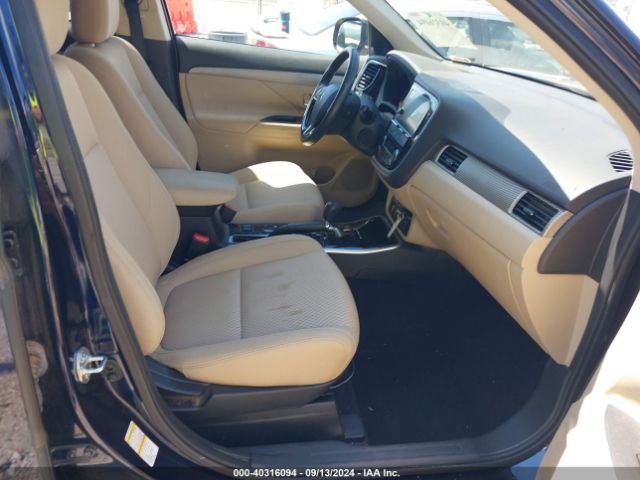 JA4AD3A34JZ064665 Mitsubishi Outlander Se