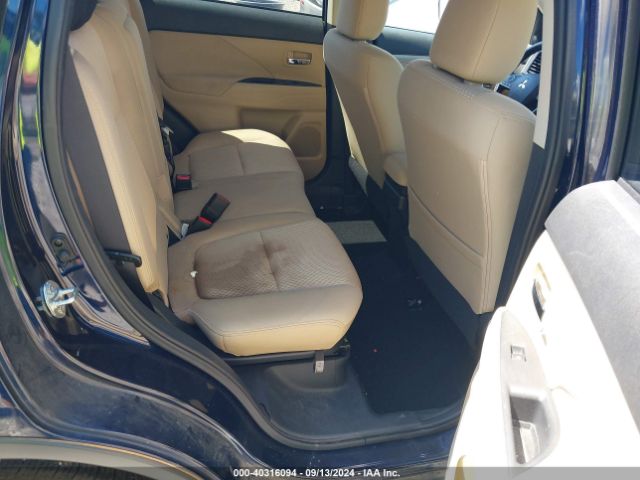 JA4AD3A34JZ064665 Mitsubishi Outlander Se