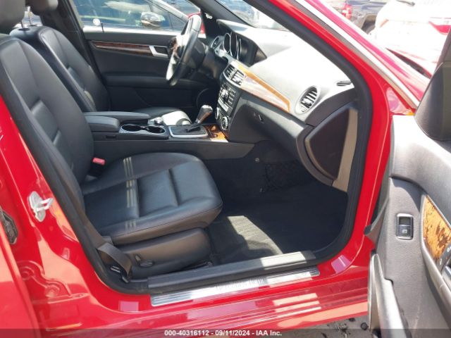 WDDGF4HB2EA908421 Mercedes-Benz C 250 Luxury/sport