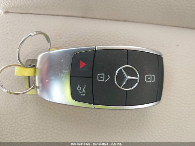 WDC4M4GB7LW013022 Mercedes-Benz GLB 250