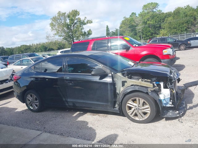 Hyundai ELANTRA SEL 2019 5NPD84LF8KH439244 Image 13