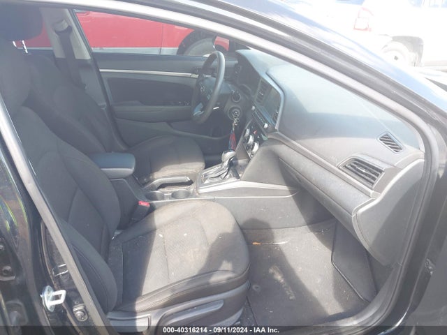 Hyundai ELANTRA SEL 2019 5NPD84LF8KH439244 Image 5