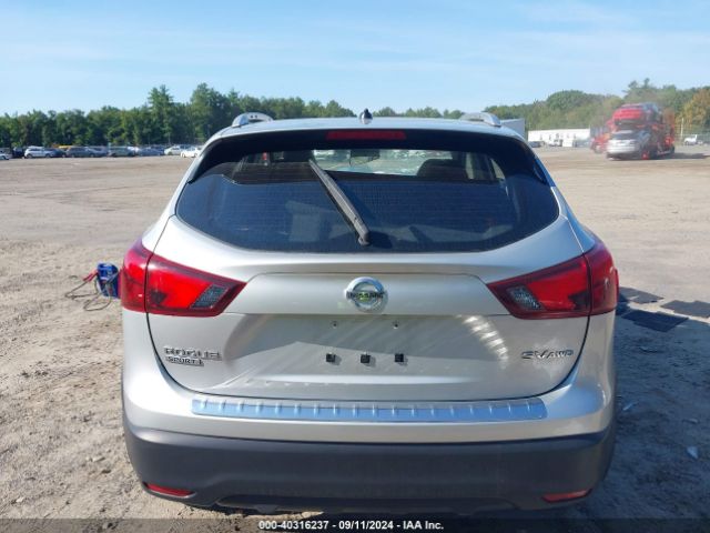JN1BJ1CR9JW286809 Nissan Rogue Sport Sv