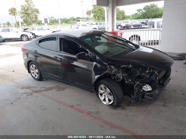 2016 KMHDH4AE3GU517125 main image