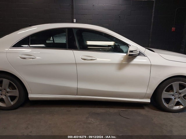 WDDSJ4GB2FN184752 Mercedes-Benz CLA 250 4MATIC