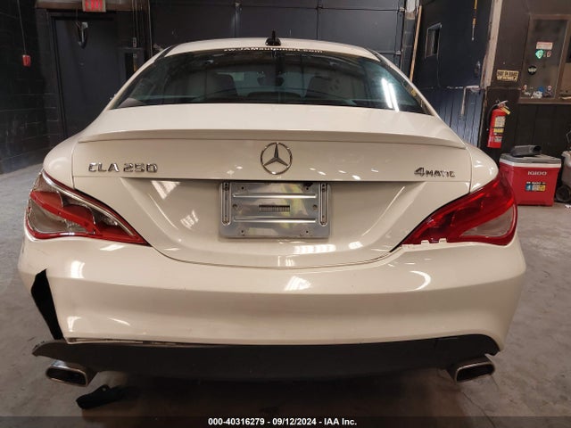 WDDSJ4GB2FN184752 Mercedes-Benz CLA 250 4MATIC