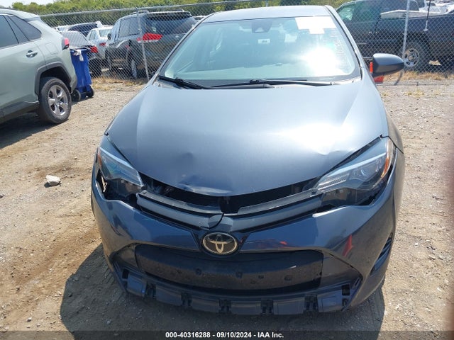 Toyota COROLLA LE 2018 5YFBURHE2JP785369 Image 12
