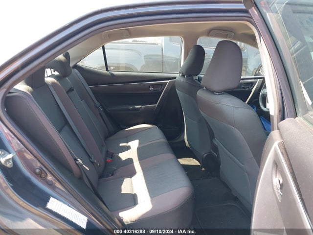 Toyota COROLLA LE 2018 5YFBURHE2JP785369 Image 8