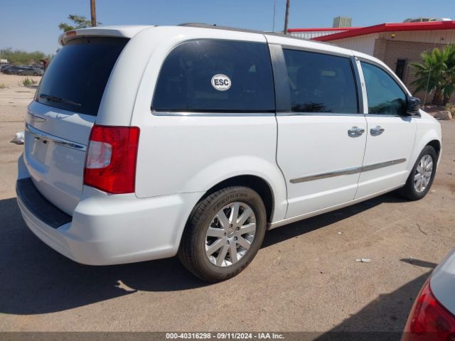 2C4RC1BG2GR111499 Chrysler Town & Country Touring