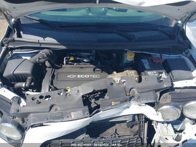 Chevrolet Sonic Lt Auto 2014 1G1JC6SG7E4216557 Image 10