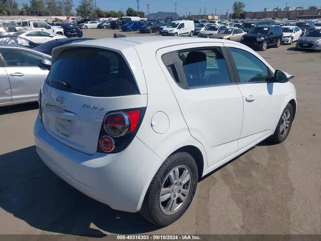 Chevrolet Sonic Lt Auto 2014 1G1JC6SG7E4216557 Image 4
