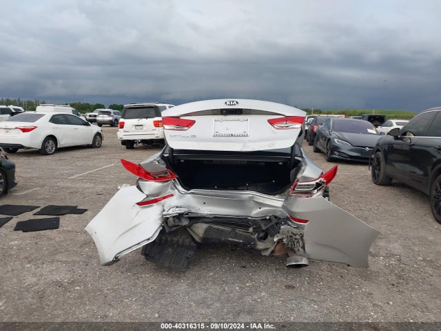 KIA Optima Lx 2019 5XXGT4L33KG280341 Image 16