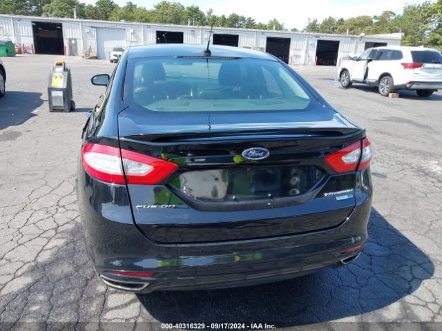 3FA6P0D9XGR129233 Ford Fusion Titanium