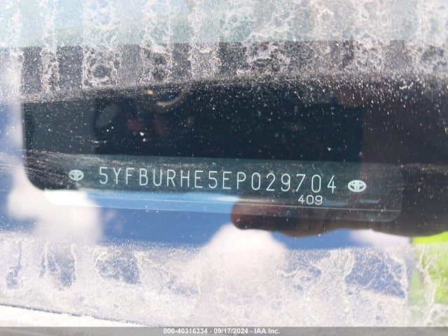 Toyota Corolla S Plus 2014 5YFBURHE5EP029704 Image 9