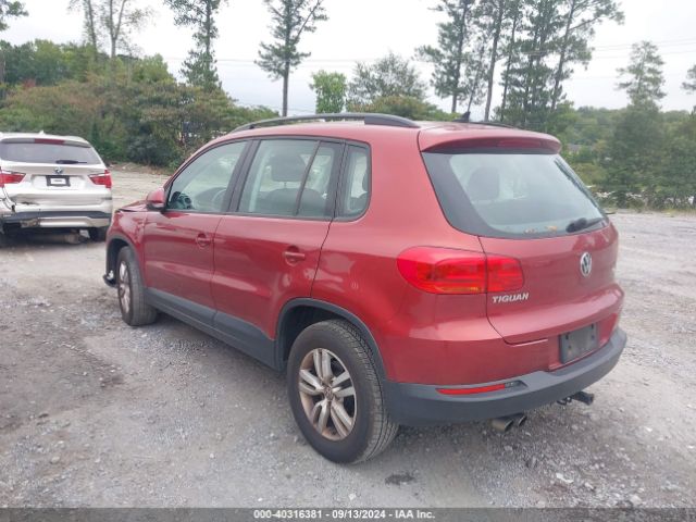 WVGAV7AXXFW115930 Volkswagen TIGUAN S
