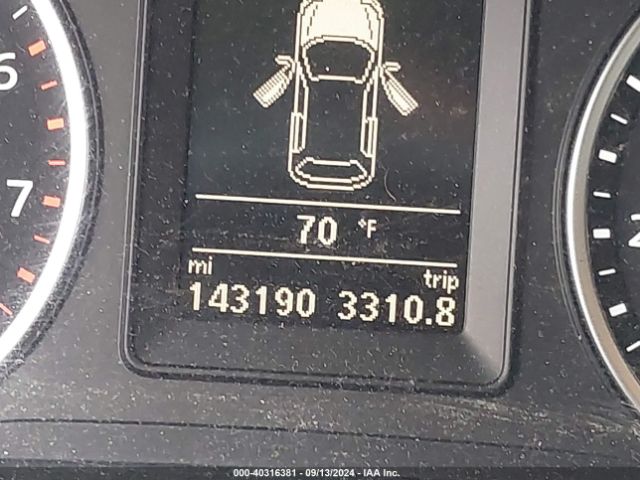 WVGAV7AXXFW115930 Volkswagen TIGUAN S