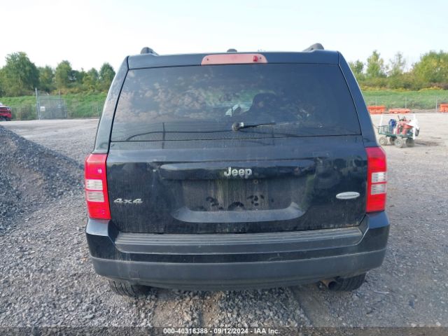 1C4NJRFBXGD650909 Jeep Patriot Latitude