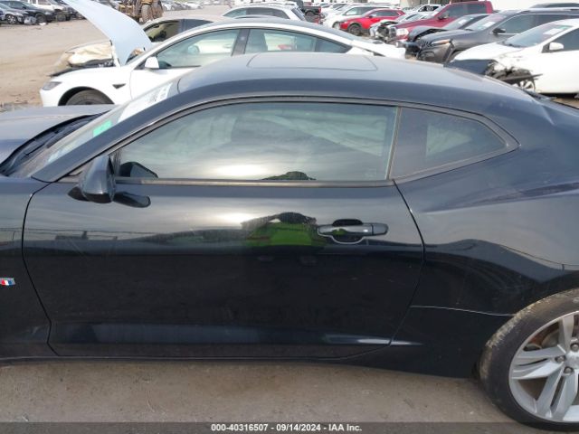 1G1FD1RS8J0143717 Chevrolet Camaro 2lt
