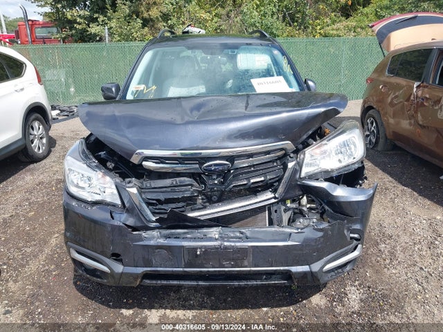 Subaru Forester 2.5i Premium 2018 JF2SJAGC0JH531716 Image 12