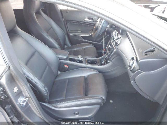 2019 MERCEDES-BENZ CLA 250 WDDSJ4EB6KN741109 Photo 4