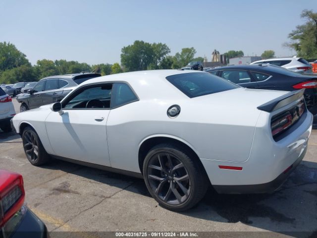 2C3CDZAG2MH573151 Dodge Challenger Sxt