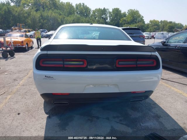 2C3CDZAG2MH573151 Dodge Challenger Sxt