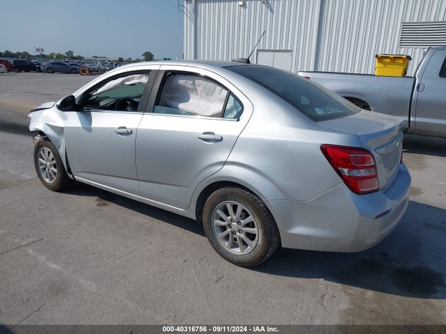 Chevrolet Sonic Lt Auto 2017 1G1JD5SH3H4108408 Image 3