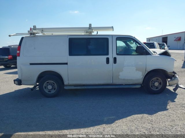 1GCWGAFG2J1904895 Chevrolet Express 2500 Work Van