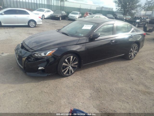 1N4BL4CW7KC182648 Nissan Altima 2.5 Sr