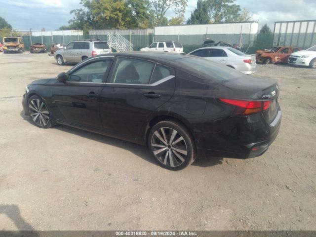 1N4BL4CW7KC182648 Nissan Altima 2.5 Sr
